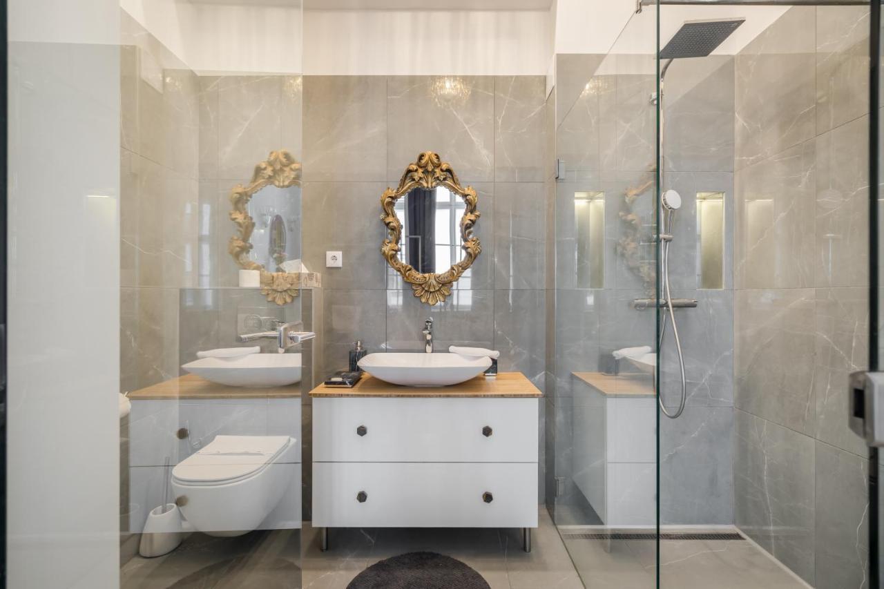 Bpr Adagio Design Home With A/C บูดาเปสต์ ภายนอก รูปภาพ